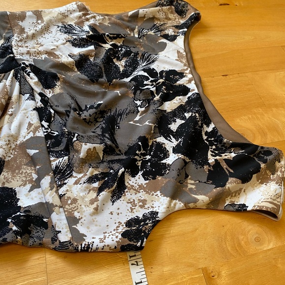 Connected Apparel Cap Sleeve Mock Wrap Dress gray leaf - Picture 8 of 16